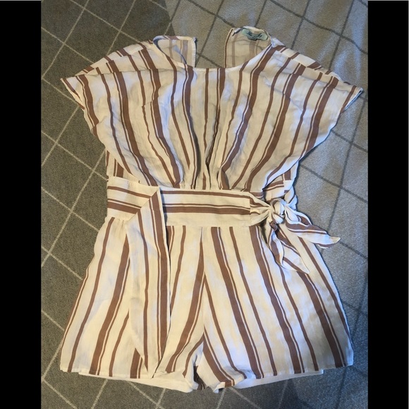 She+ Sky romper - Picture 1 of 2